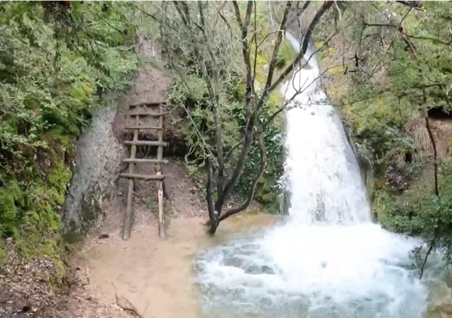 Cascada de la Huevera - Fundación Cajarural Burgos