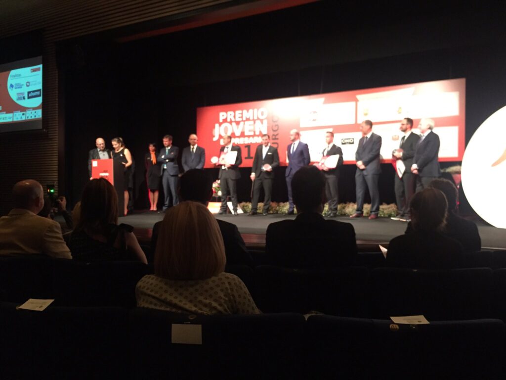 Premio Joven Empresario 2016 Premio Joven Empresario 2016