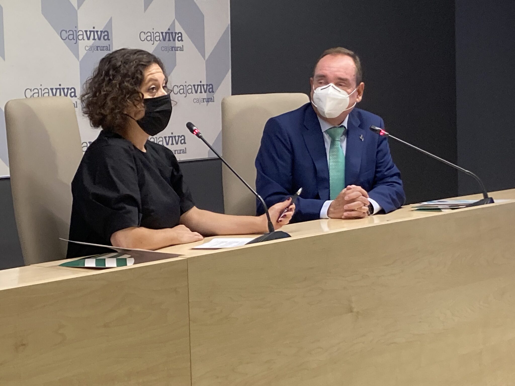 v edición del periodico del cole