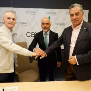 Firma convenio Colegio de Médicos Burgos