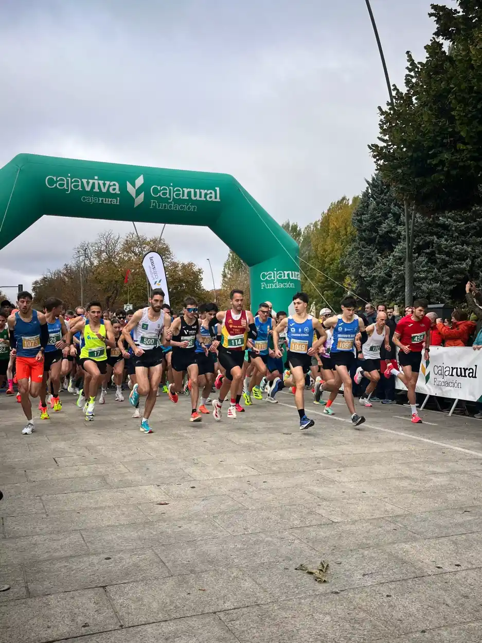XII-carrera-10-km-CajaViva-2025